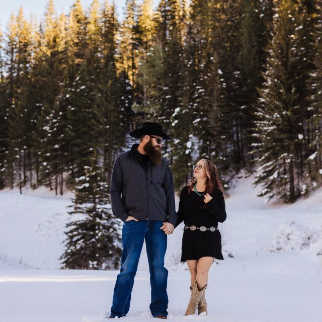 Michaela + Jesse | Engagement Session

These two showed up exactly how you hope couples do — relaxed, laughing, and ready for anything. Fresh off a weekend getaway in Cloudcroft, their session felt easy from the start (even if they were still thinking about the BBQ that never happened 😉).

From nonstop joking to effortless moments in between, everything about this session felt natural. Michaela’s turquoise necklace and the hat they picked up during their trip were the perfect finishing touches and tied right into the adventure of the weekend.

I also checked something off my photography bucket list with my first-ever New Mexico snow session — not something I ever expected, but 100% worth the cold. Michaela and Jesse kept the energy up the entire time, making this session just as fun as it was memorable.

The best sessions feel like a fun date — relaxed, enjoyable, and totally you.

☀️ Gorgeous tan courtesy of @outlaw_tanning 

#HannahNicholePhotography #NewMexicoPhotographer #CloudcroftNM #CloudcroftEngagement #NewMexicoEngagement #EngagedInNM #NMEngagementPhotographer #SouthwestCouples #AdventurousEngagement #MountainEngagement #SnowSession #EngagementSession #EngagementPhotos #JustEngaged #WesternVibes #NMPhotographer #SprayTan #OutlawTanning #WestTEexas #NewMexicoWeddingPhotographer