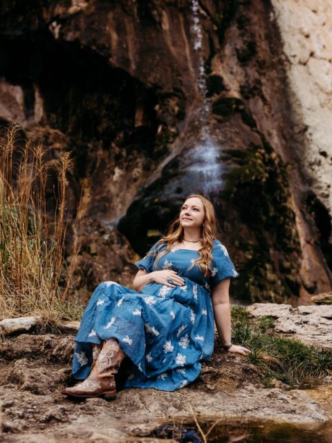 Morgan + Jaeson ✨

This sweet couple is getting ready to welcome their baby boy, Hamlin, into the world—and I couldn’t be more excited for them. This session was such a gift in every sense of the word, and I’m so thankful I got to be the one to capture this season for them.

Morgan is a Colorado girl, Jaeson is a northern New Mexico boy, and somehow life brought them together to build a home and start their family right here in Carlsbad, New Mexico. There’s something really special about watching people put down roots where they’re meant to be.

We originally planned a trip up to Cloudcroft, but with melting snow turning everything into a muddy mess, we pivoted to Sitting Bull Falls—and wow, did it deliver. This location is pure magic. Add in an overcast morning and you get the dreamiest, soft light along the stream.

We spent the morning exploring, laughing, and soaking in this sweet in-between season before everything changes. The water may have been a little too cold to jump in, but that didn’t stop us from capturing some absolutely beautiful moments of these soon-to-be parents.

Morgan, you are absolutely glowing. I’m so excited for you and Jaeson as you step into parenthood, and I’m wishing you the smoothest delivery 💛

#HannahNicholePhotography #MaternitySession #MaternityPhotographer #MaternityPhotos #BabyOnTheWay