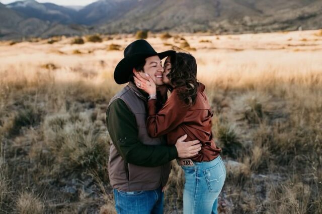 While I’m deep in editing all the beautiful images from Jayden + Kris’s session, I couldn’t resist sharing this little sneak peek.

These two seriously braved the freezing cold for their session — complete with quick warm-up breaks in the car and lots of laughter in between. And somehow, even with numb fingers and chilly air, they absolutely glowed in front of the camera.

It’s so obvious how comfortable and joyful they are together. 
I have no doubt these two will spend a lifetime laughing side by side, constantly bringing out the very best in each other. 
Always. 💛✨