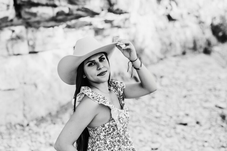 Anahi 21st Birthday Celebration Photoshoot Carlsbad New Mexico